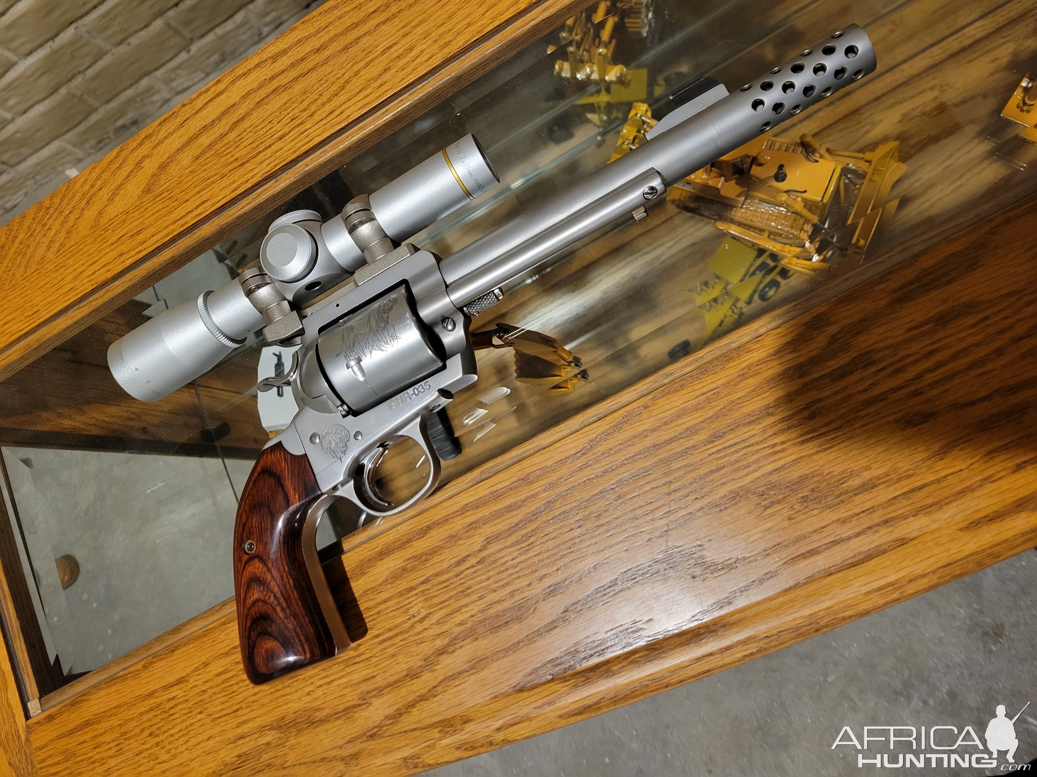 475 African Hunter Revolver