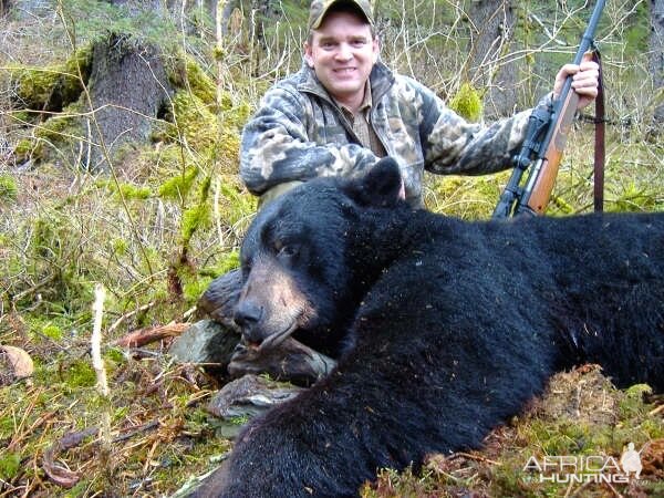 Alaska USA Hunt Black Bear