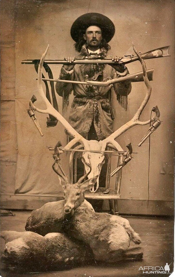 American frontiersman in 1860s Buck-elk-rifles and revolvers