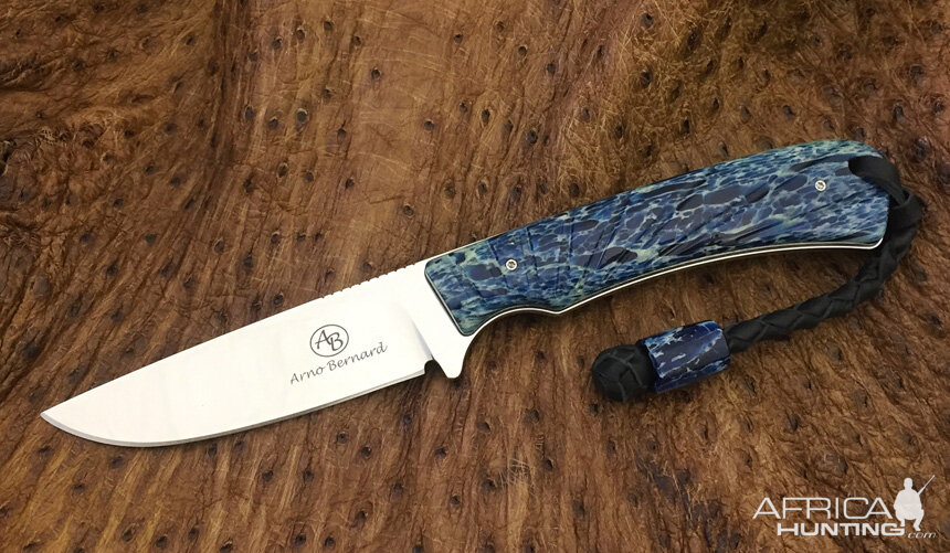 Badger in Kudu Bone (Jean Blue) Arno's Hand Picks from African Sporting Creations