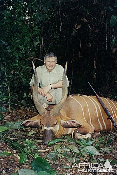 Bela Hidvegi with Bongo hunted in Cameroon