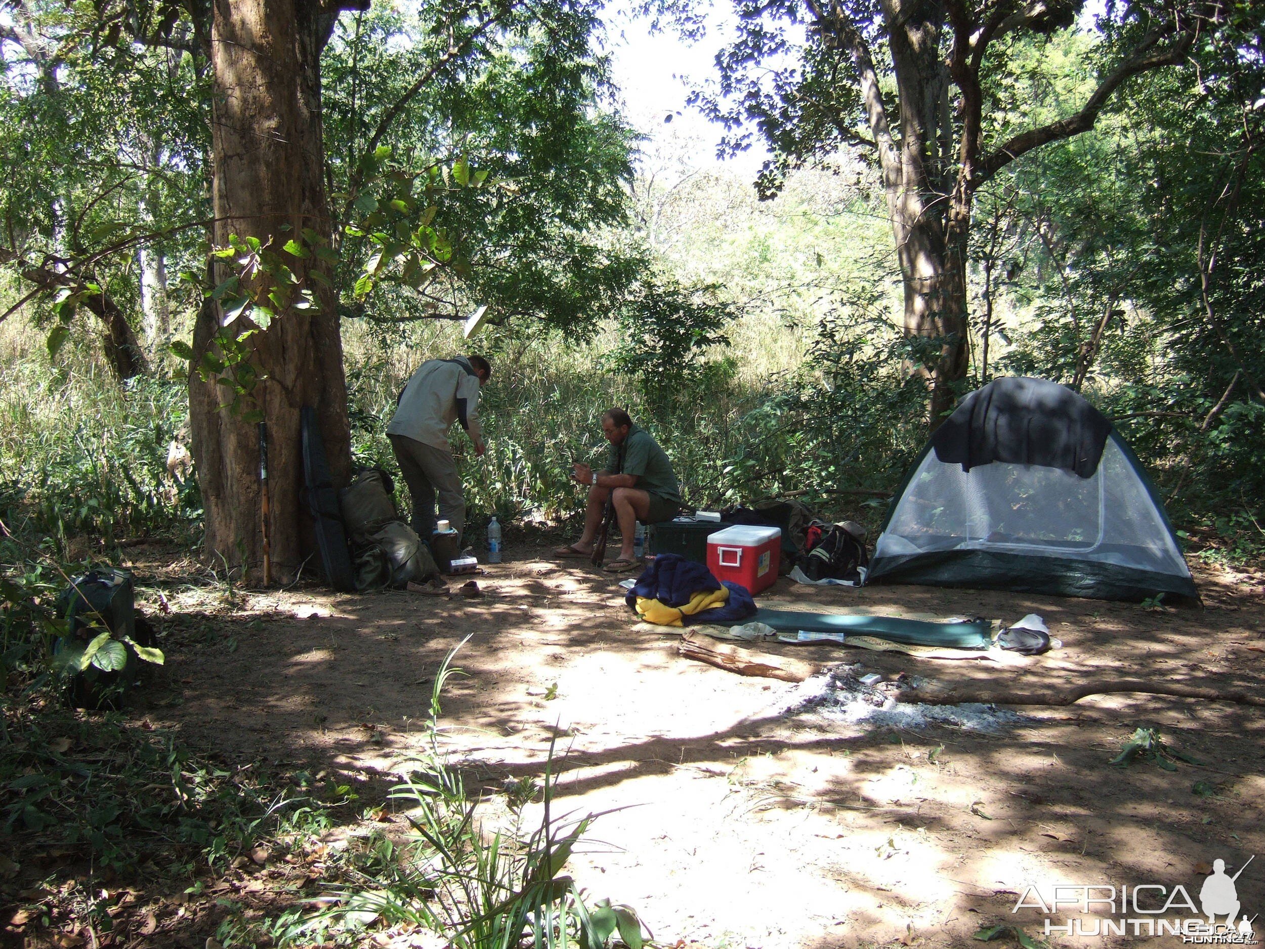 Camp Volant - Movable Tent Camp in CAR