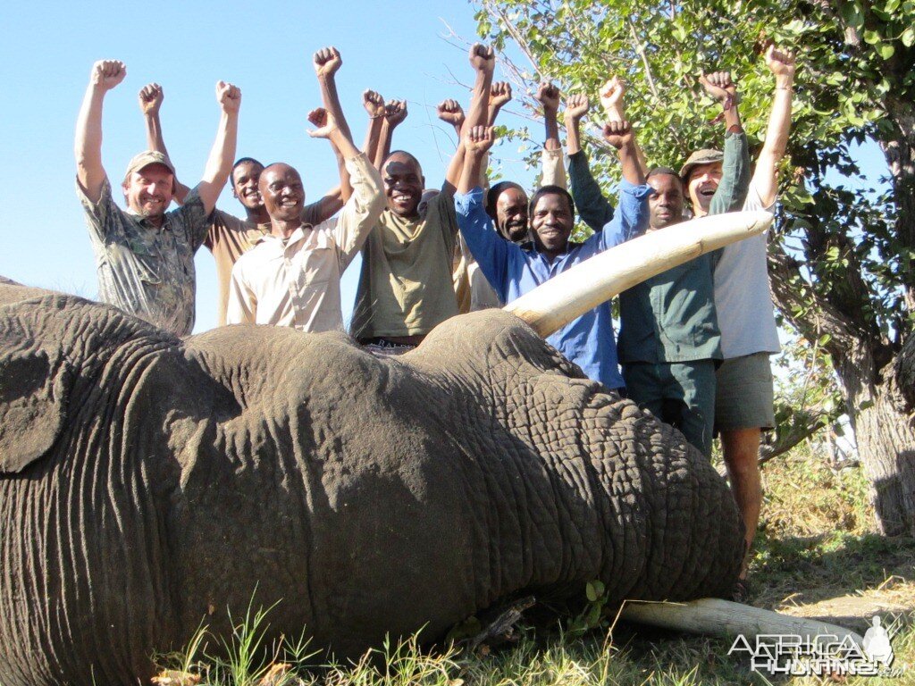 Caprivi team with 58 lbs trophy