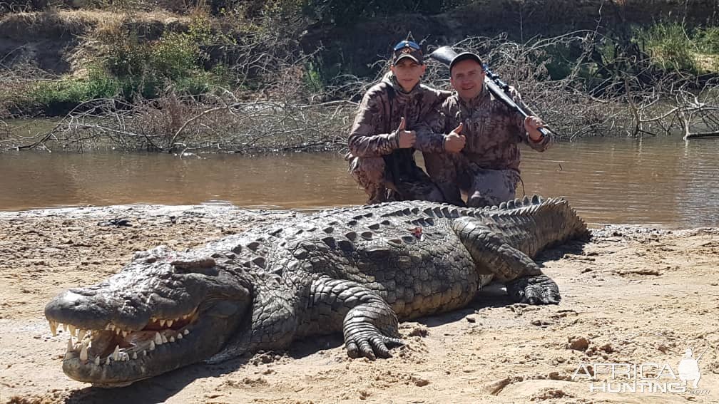 Crocodile Hunting Zimbabwe