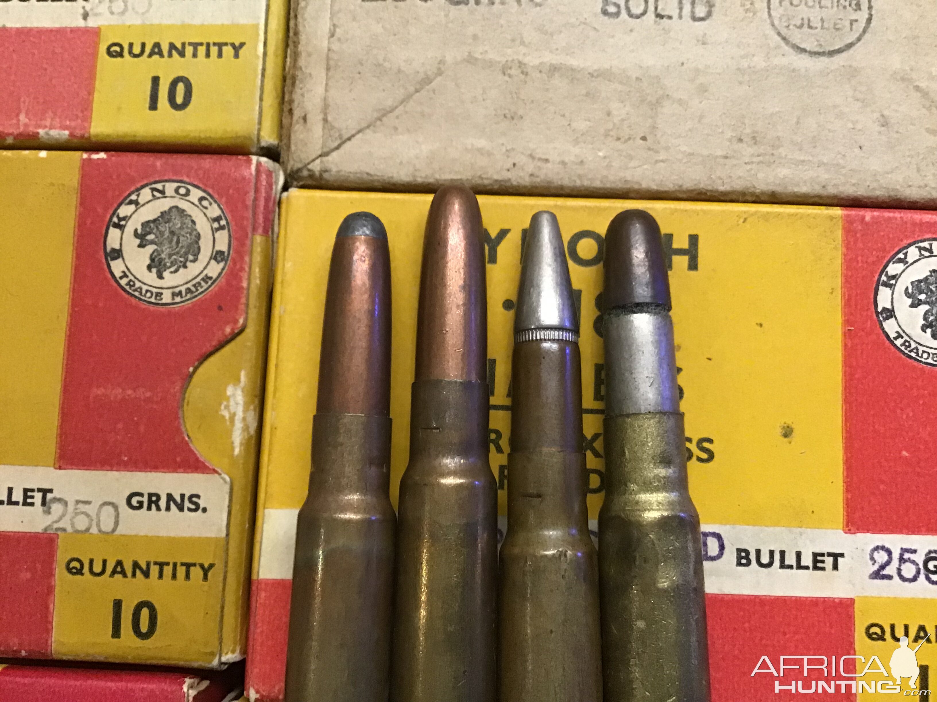 Four most common vintage Westley Richards 318 rounds