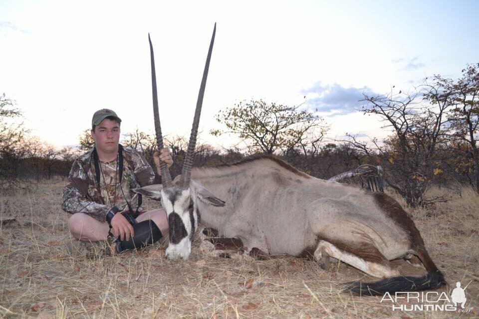 Gemsbok Bow Hunting South Africa