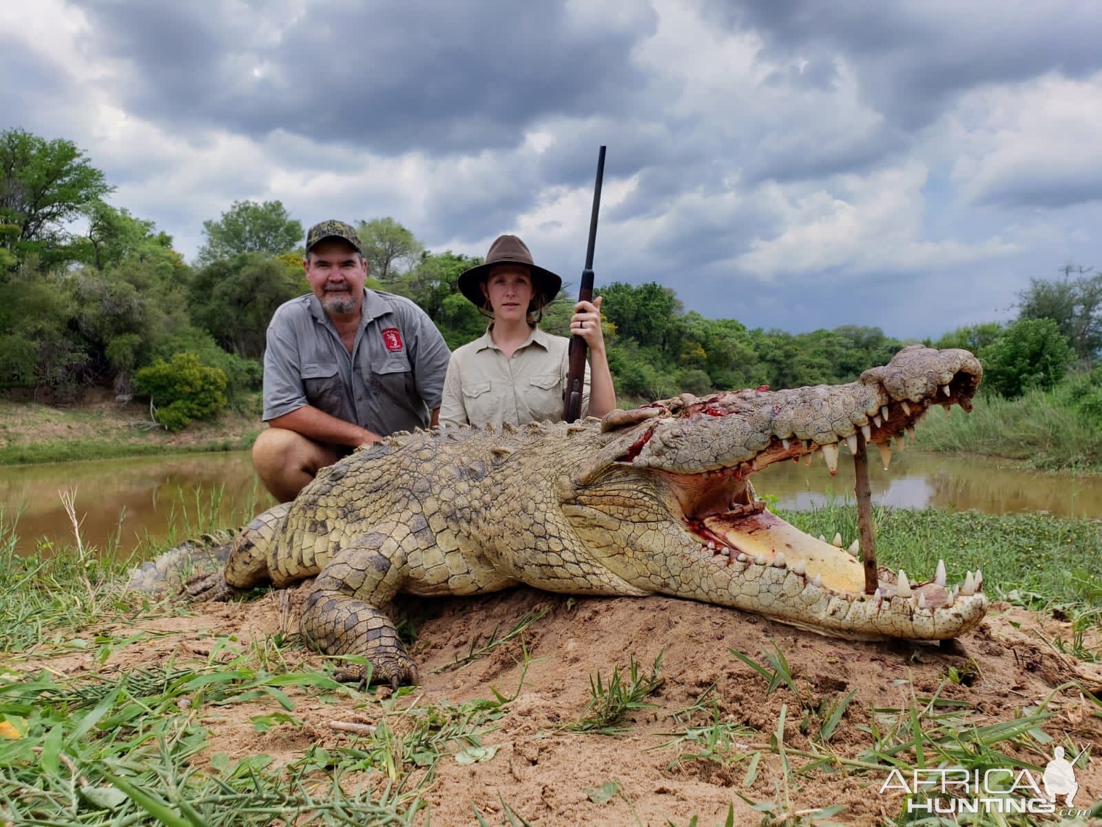 Hunt Crocodile in Zimbabwe