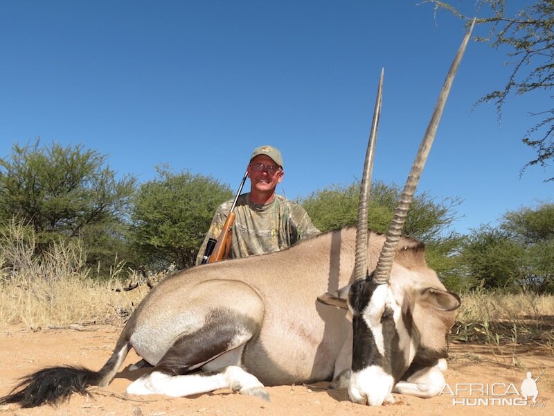 Hunt Namibia Gemsbok