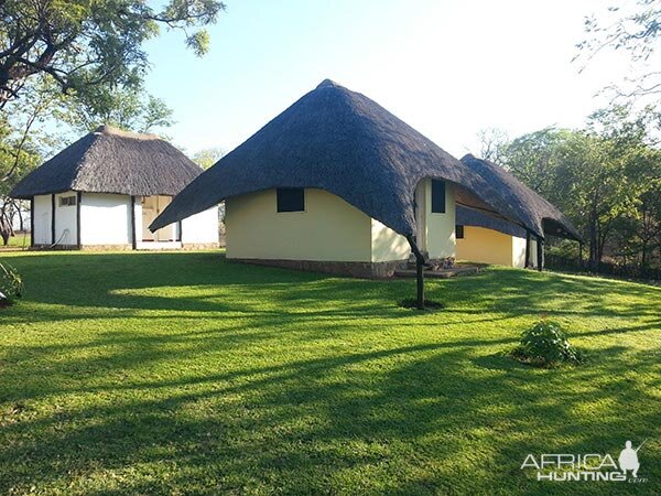 Hunting Accommodation Matetsi  Zimbabwe