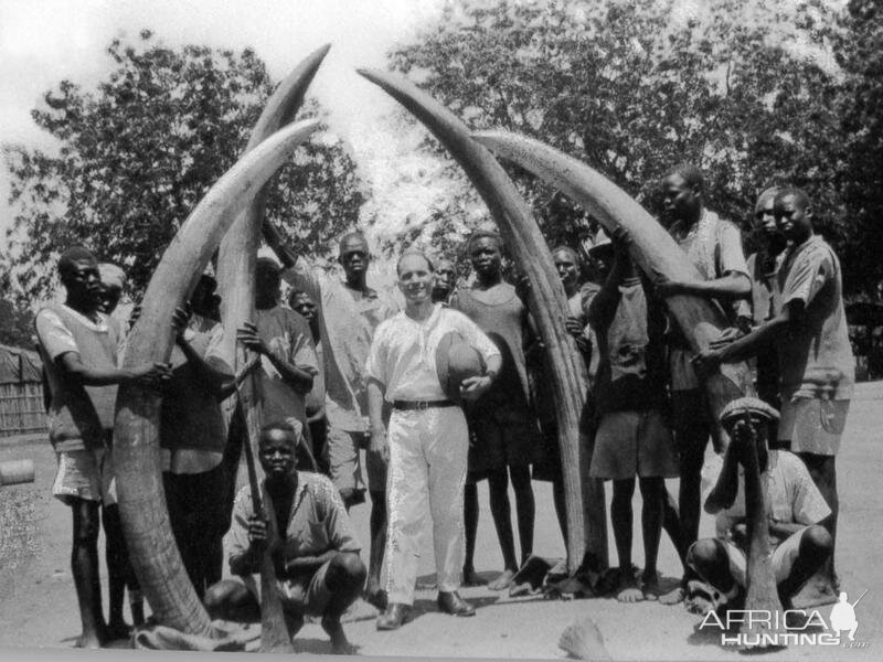 Hunting Elephant in Sudan in the 20's