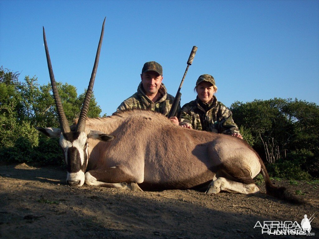 Hunting Gemsbok with KMG Hunting Safaris