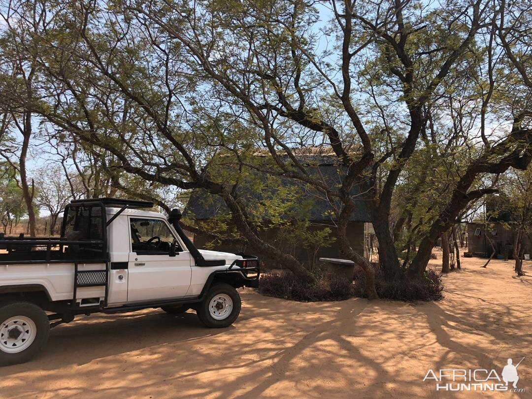 Hunting Vehicle Zimbabwe