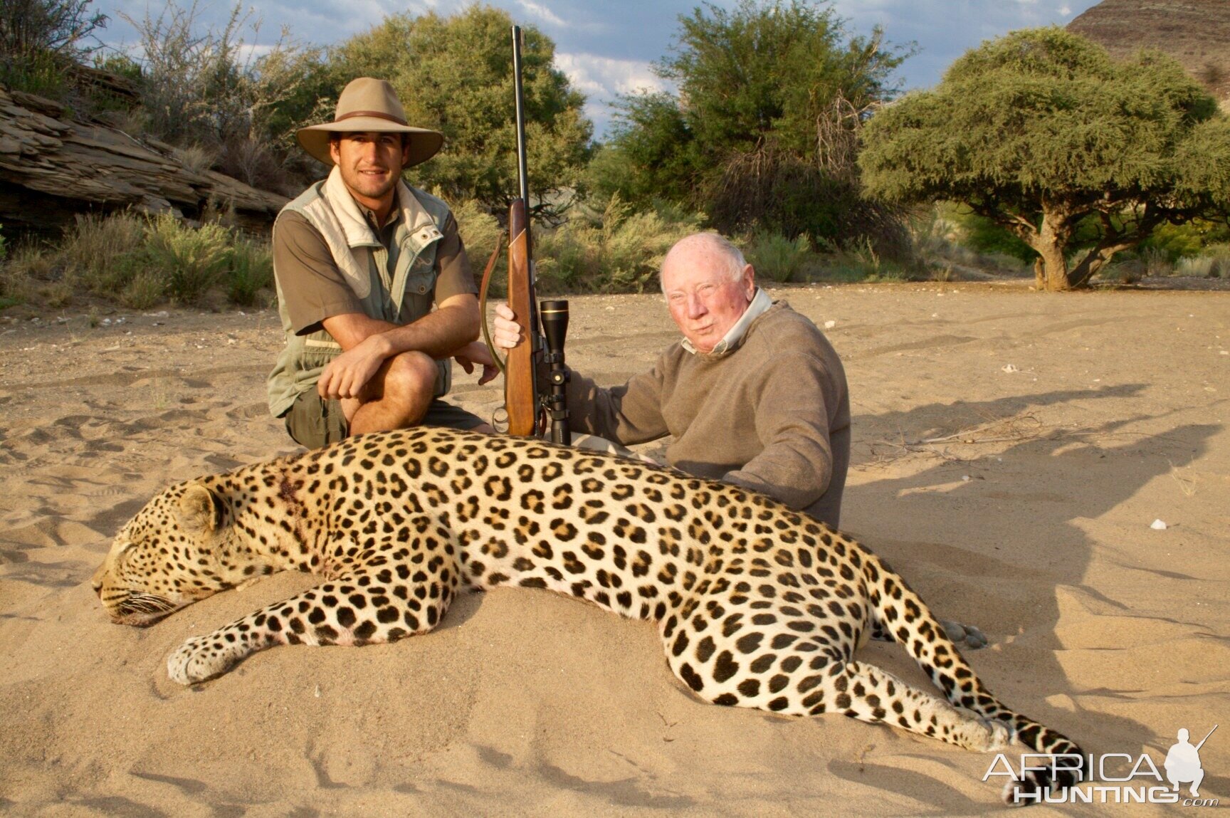 Namibia Hunt Leopard