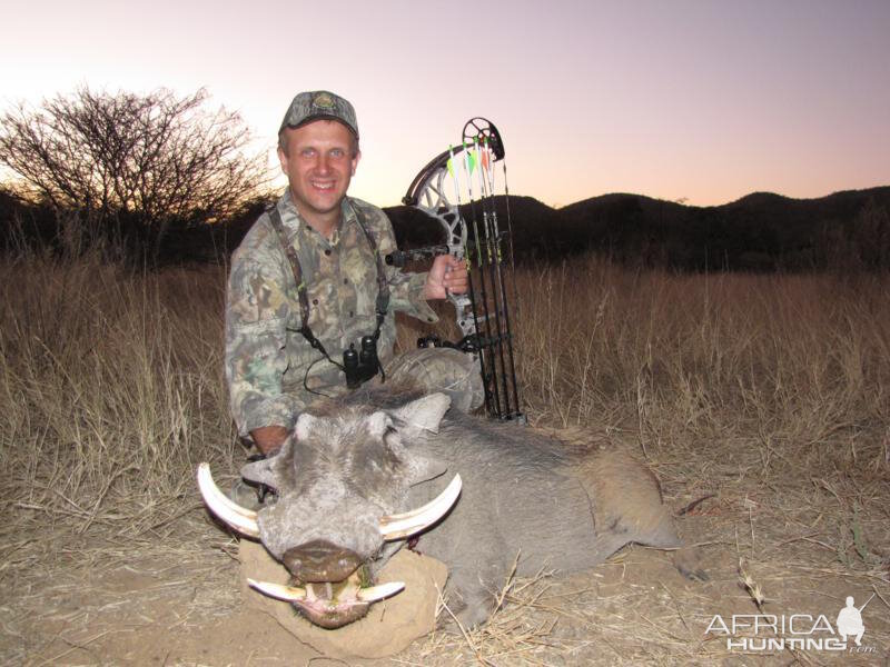 Namibia Warthog Bow Hunt