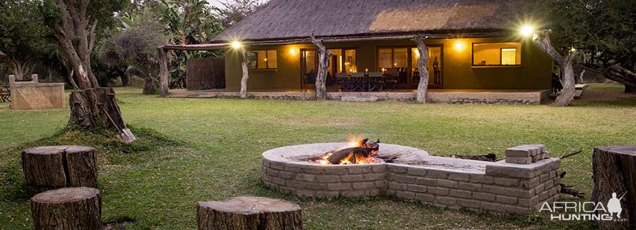 Pro Hunting Safaris Giraffe Camp Hunting Accommodation