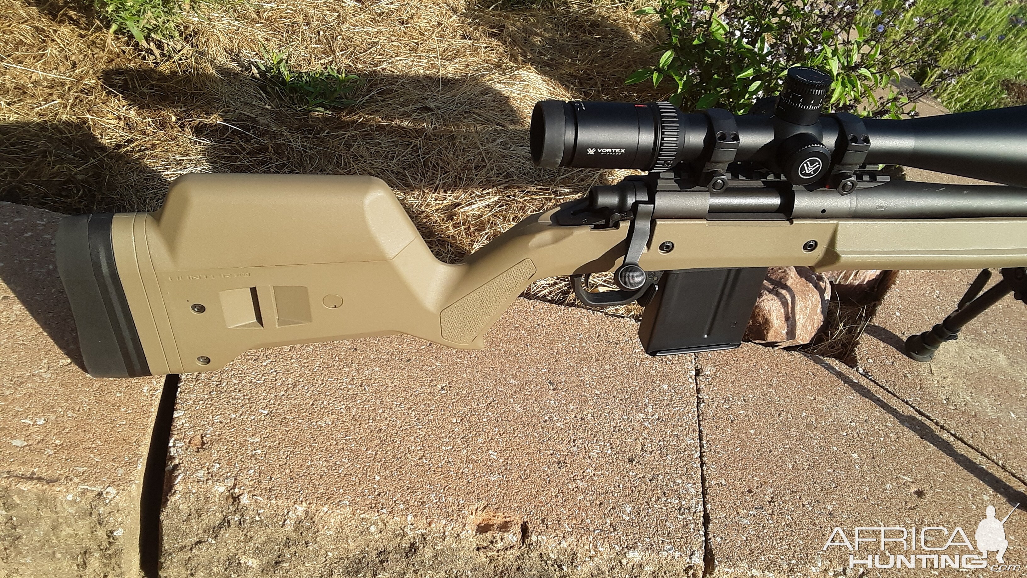 Rem 700 SPS Rifle With Magpul Hunter Stock