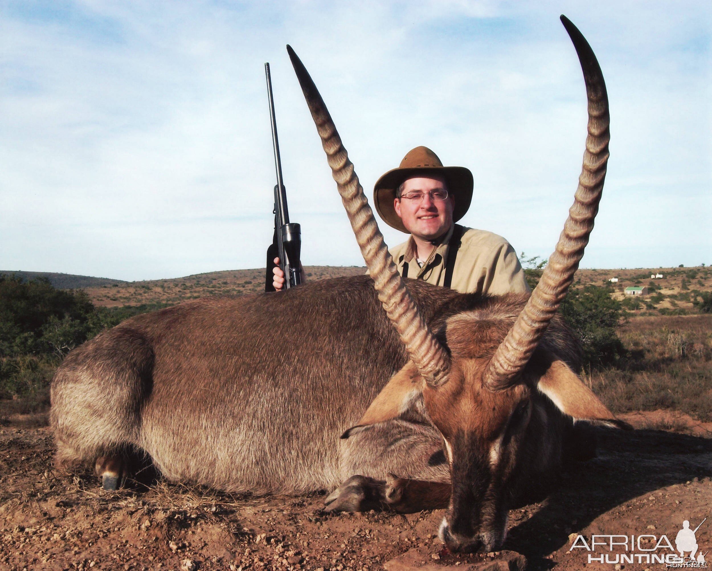 Russ Field Safaris - Waterbuck (29 1/2 inches long)