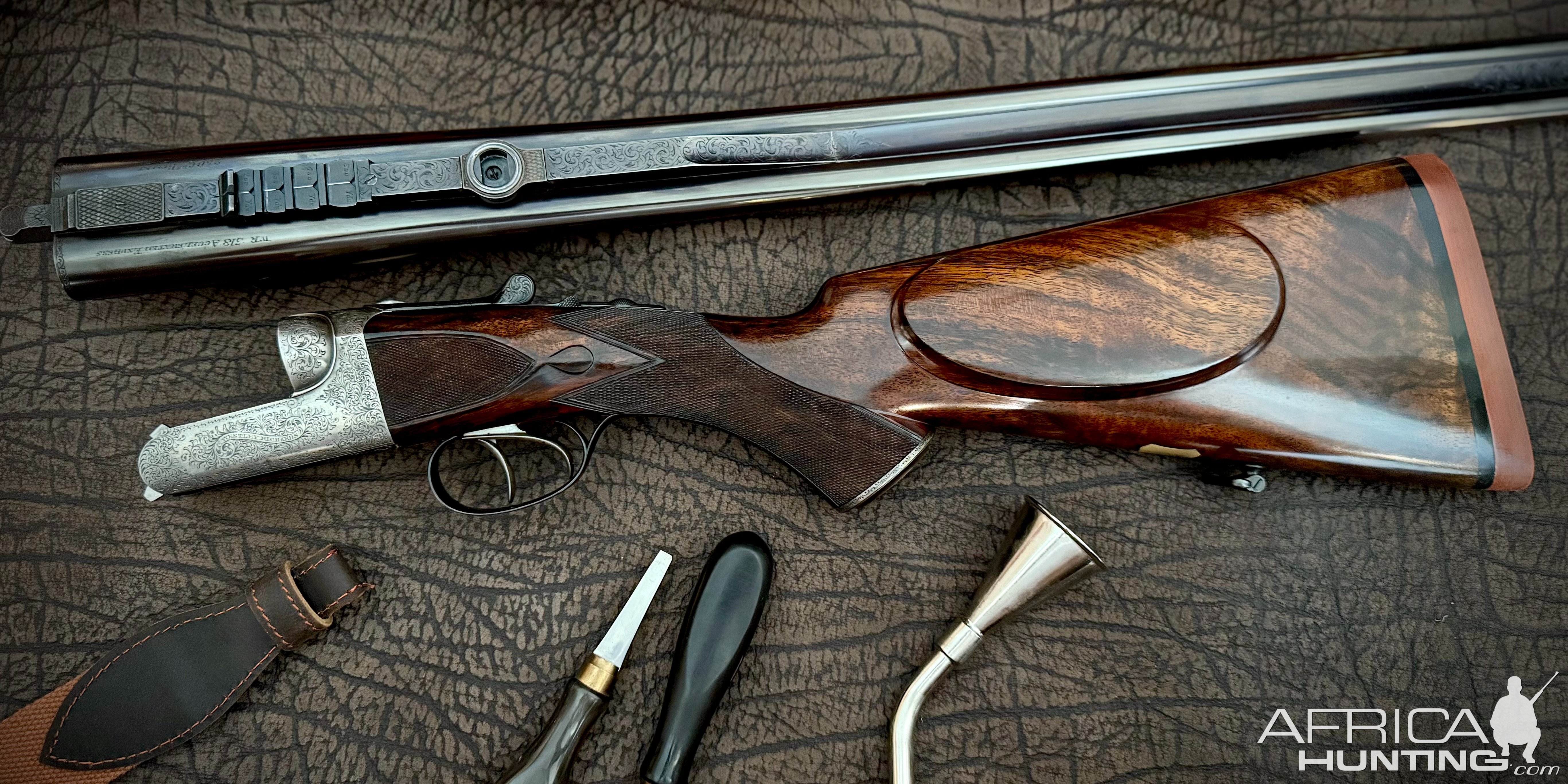 SN 18000 A .318 Westley Richards Drop-Lock Double Rifle