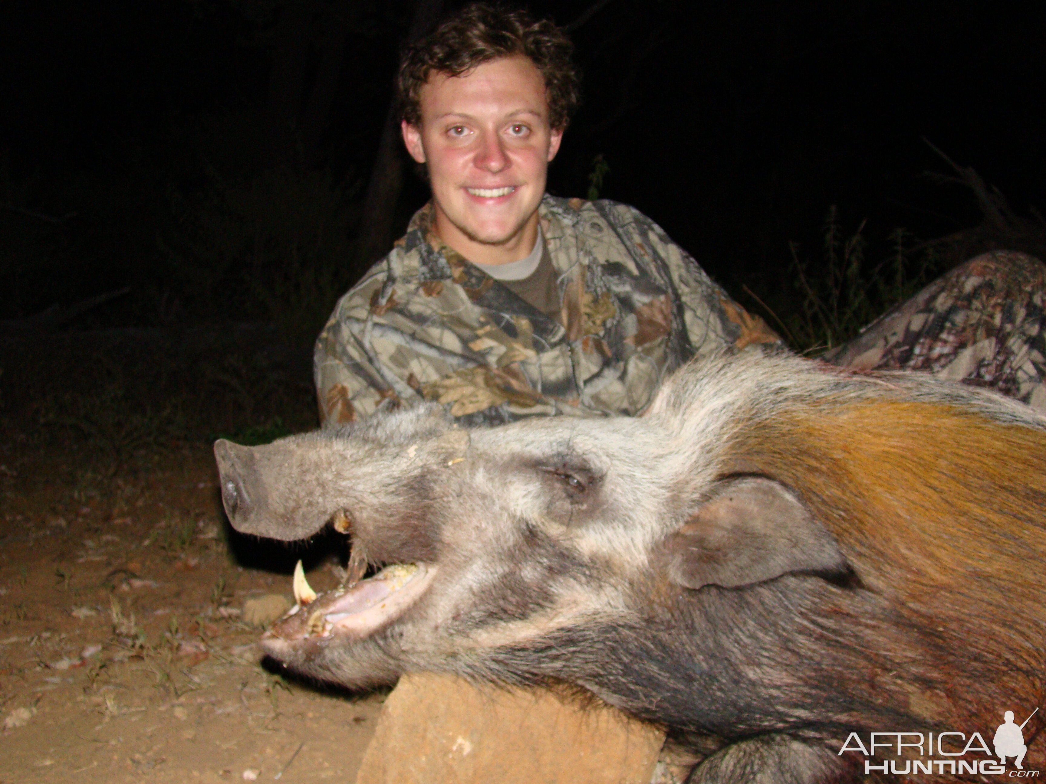 South Africa Bow Hunting Bushpig