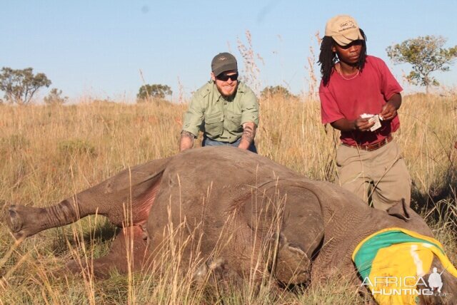 Tagging rhino
