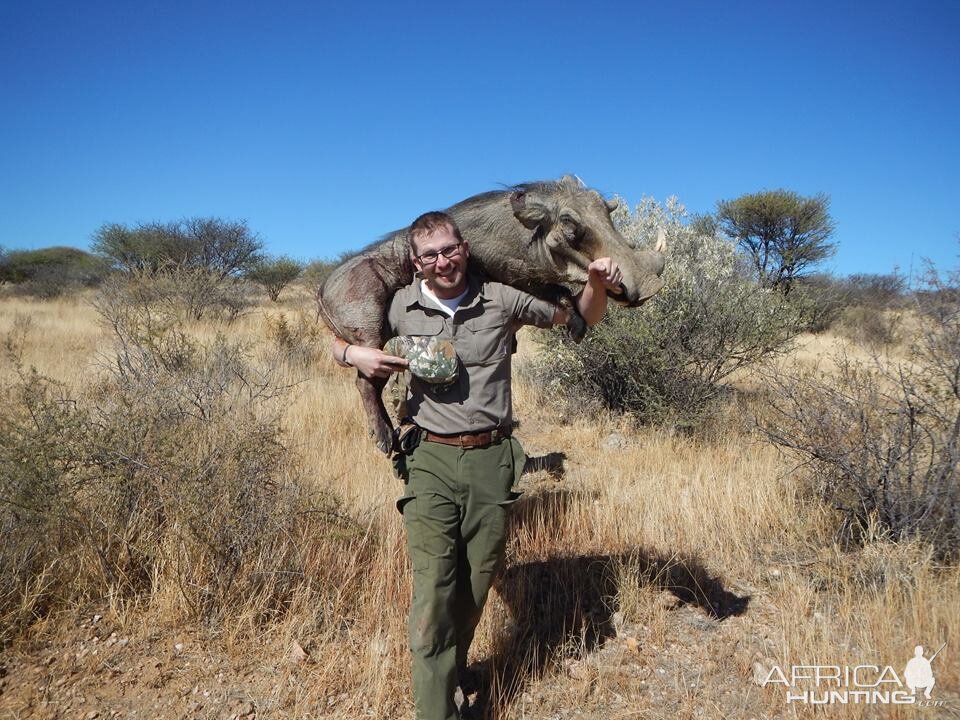 Warthog Hunt