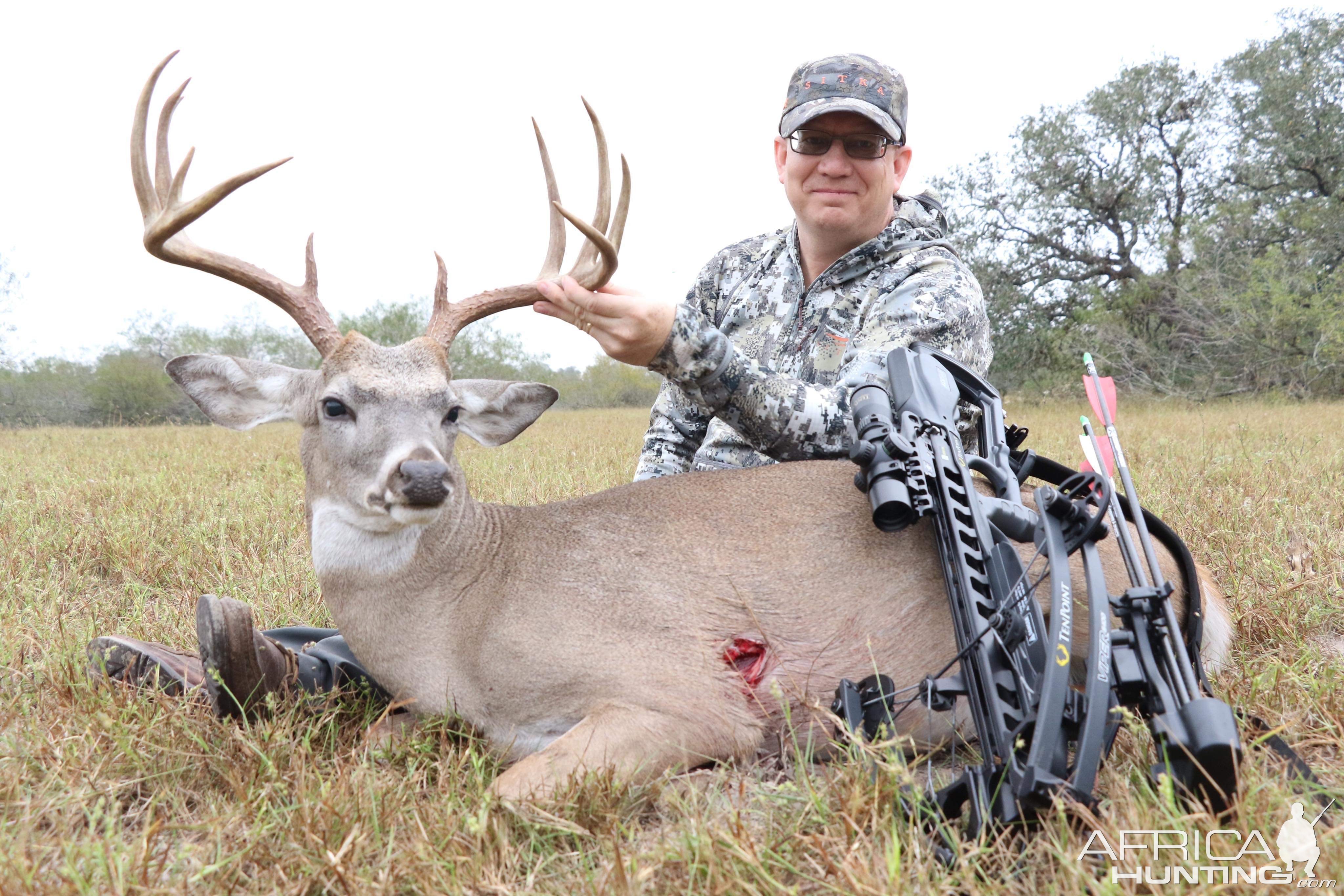 Whitetail Deer Bow Hunt