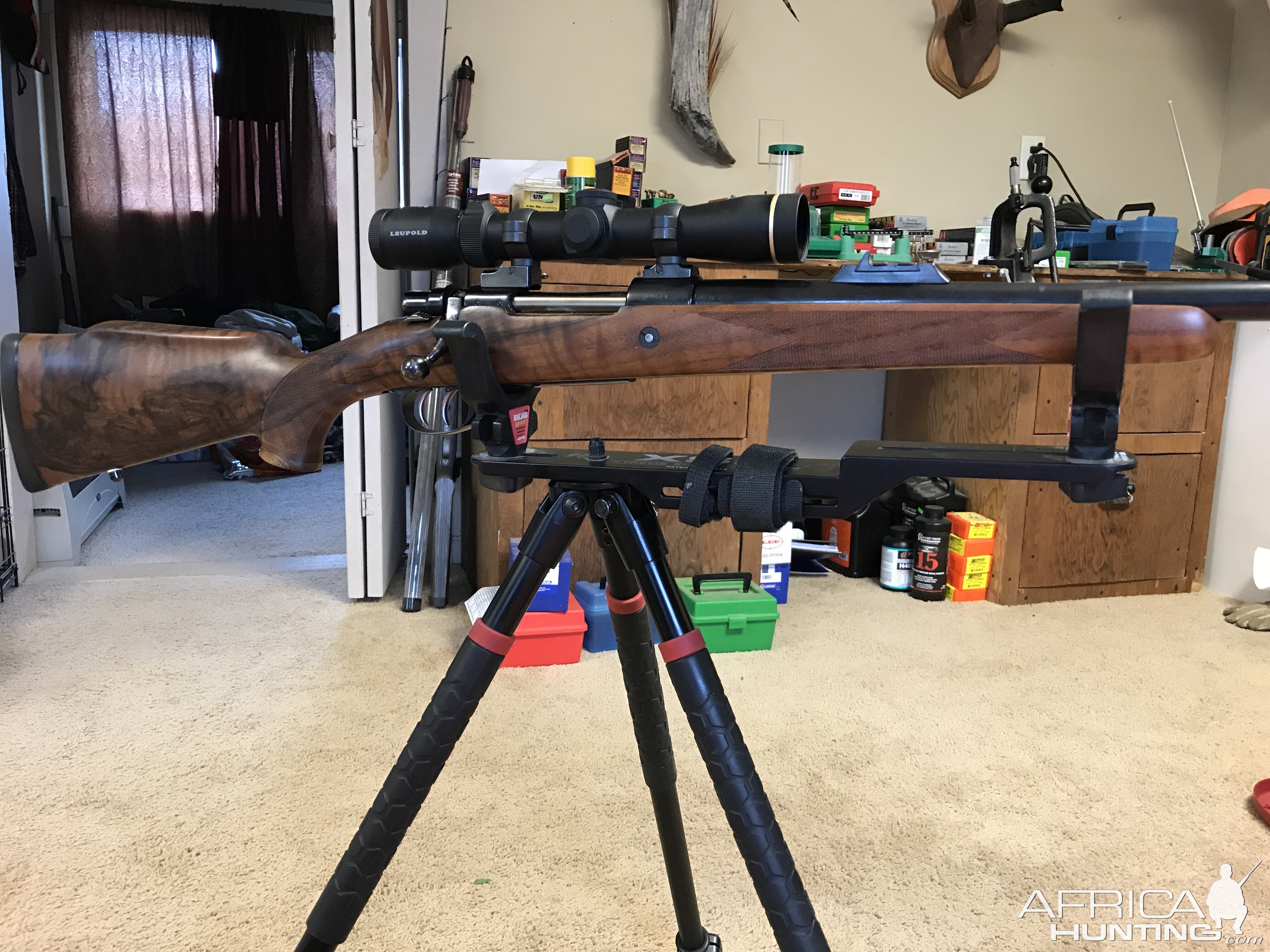 Zastava Rifle & Leupold Scope VX-R 2-7x33