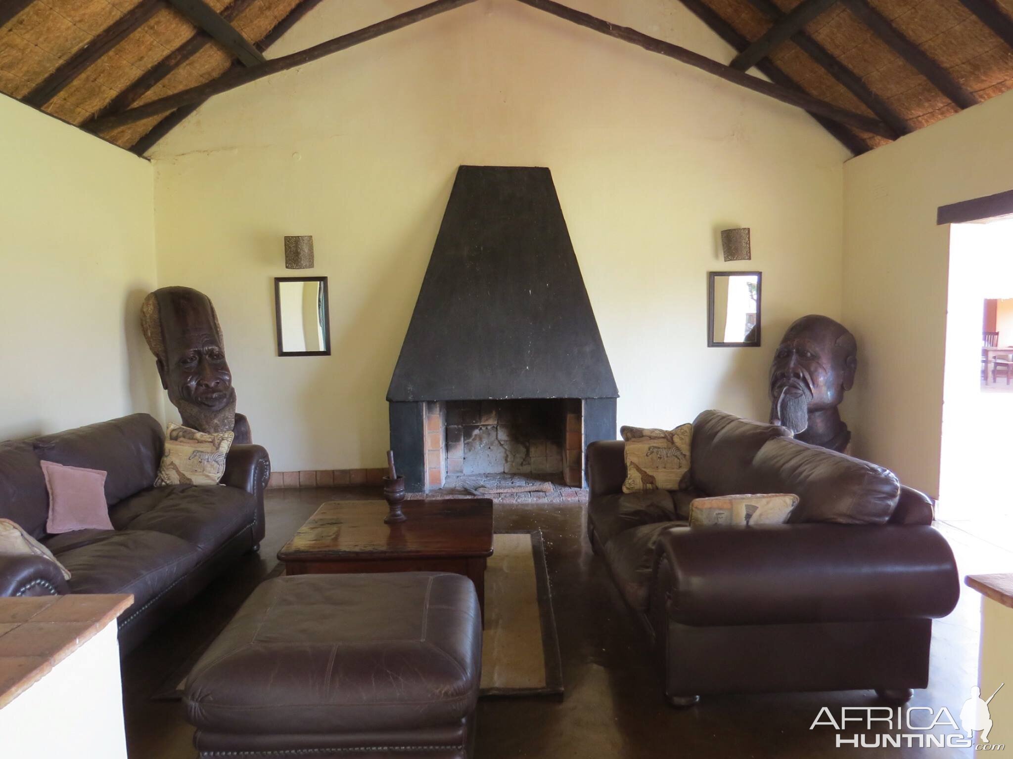 Zimbabwe Hunting Lodge