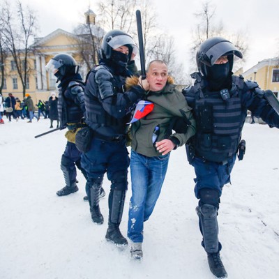www.defenseone.com
