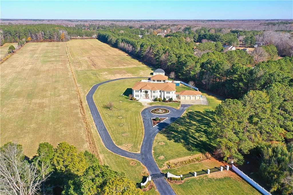 www.zillow.com