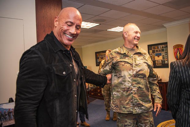 www.military.com