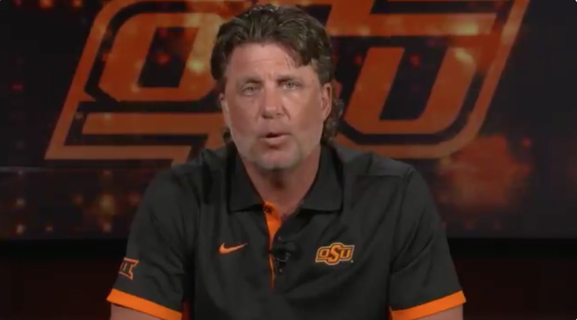 Mike-Gundy-Apologizes-for-OAN-T-Shirt.jpg